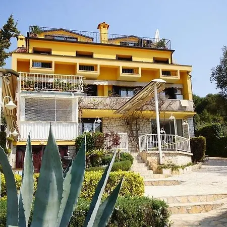 In With Sea View, Balcony, Air Conditioning, W-lan 81-4 Konukevi Rovinj